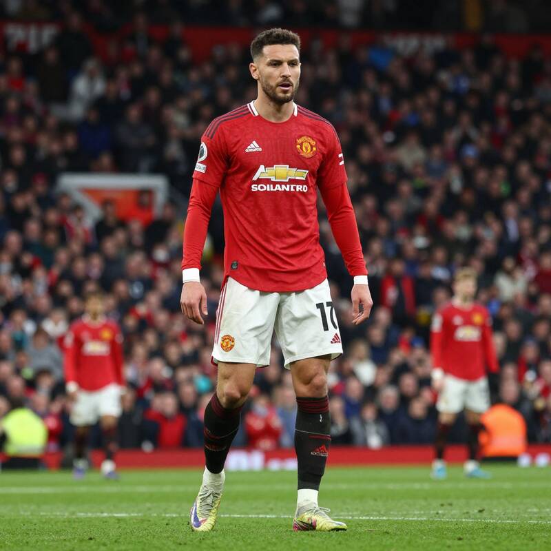 Vụ chuyển nhượng Morgan Rogers: Man United hưởng lợi gián tiếp từ bom tấn của Chelsea - 4124